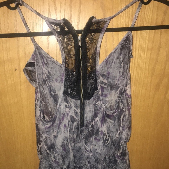 GUESS BLOUSE PURPLE AND GREY PATTERN - Picture 5 of 5